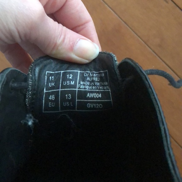 Mens Dr. Martens sz 12 - Picture 7 of 7